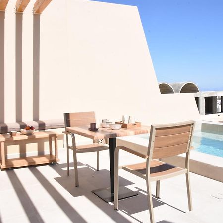 Living Moments Villa Fira  Bagian luar foto
