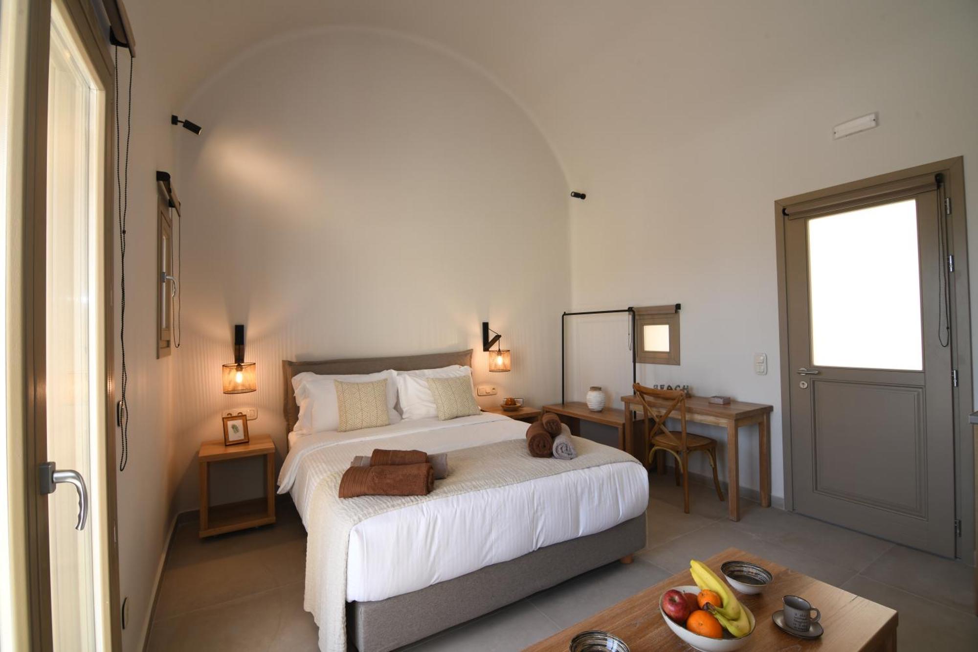 Living Moments Villa Fira  Bagian luar foto