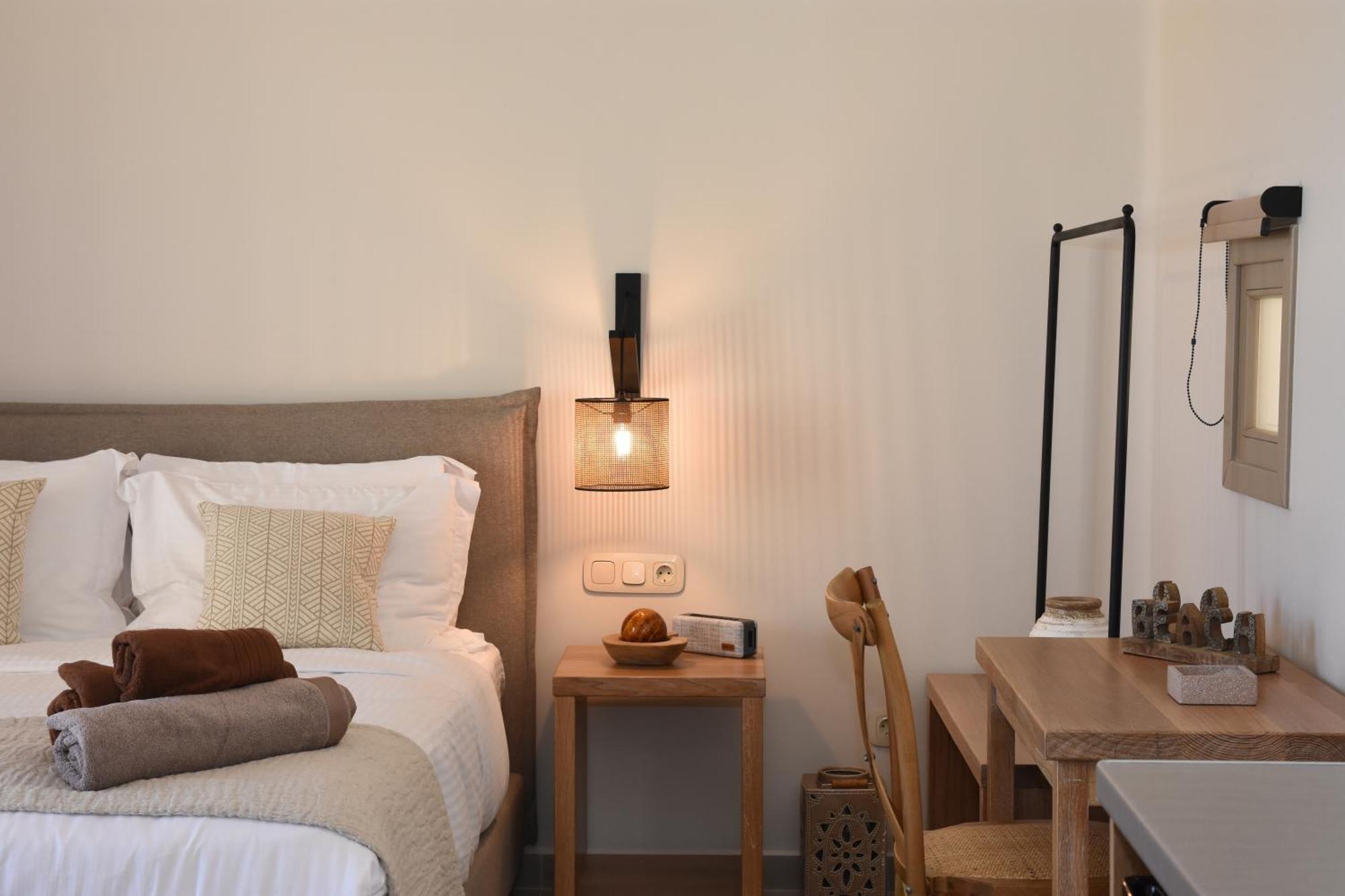 Living Moments Villa Fira  Bagian luar foto